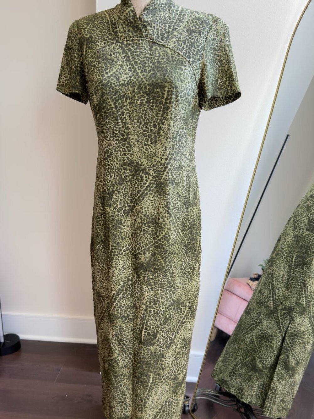 Vintage 90s DANA BUCHMAN Leopard Silk Hourglass Cheongsam Maxi Dress